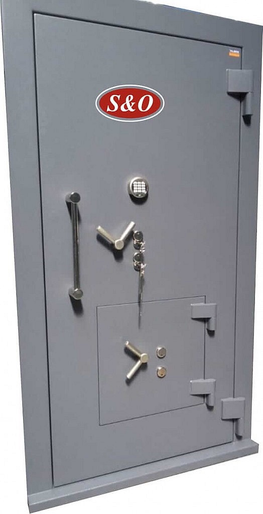 Security Doors On Display At Safes And Office Security Systems Ltd Shops Showroom In Nairobi Kenya (8)