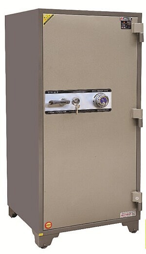 -safes-On-Display-At-Safes-And-Office-Security-Systems-Ltd-Shops-Showroom-In-Nairobi-Kenya
